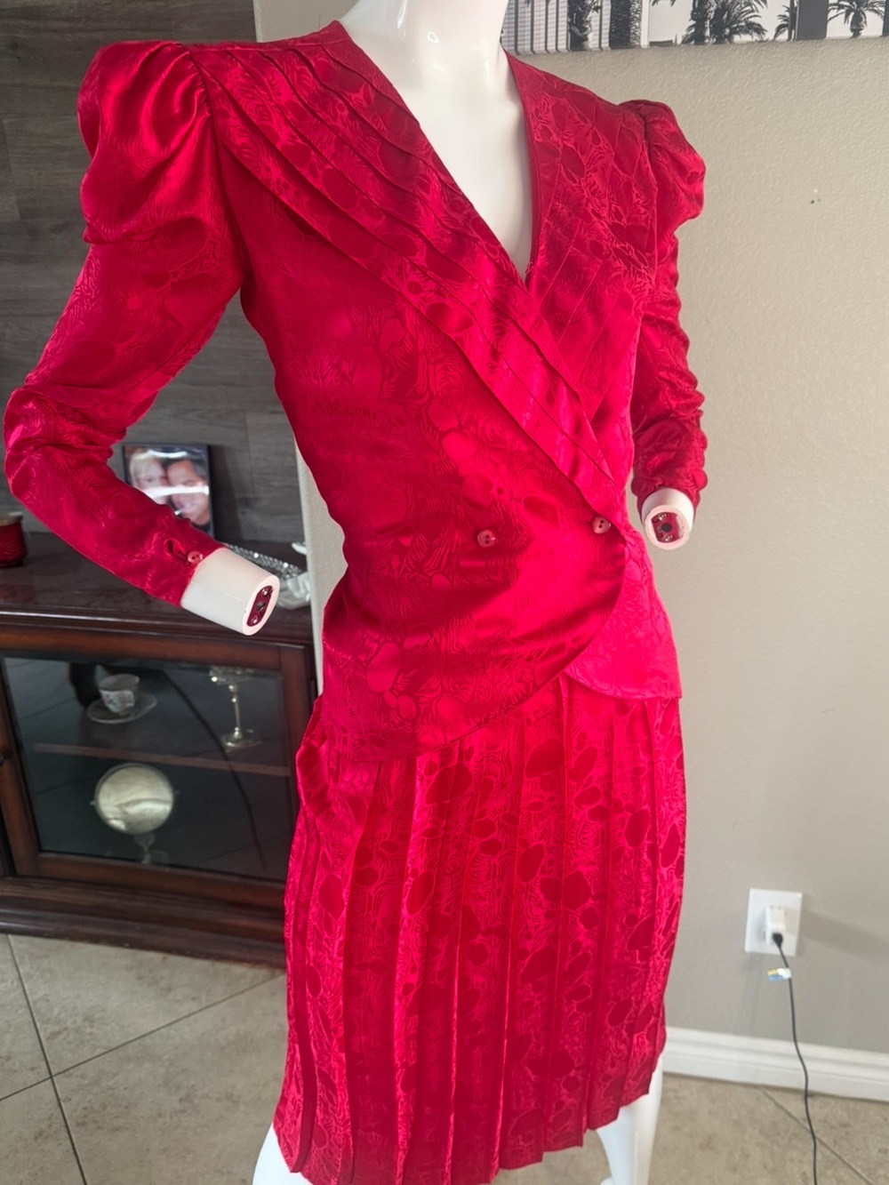 Red Silk Vintage Argenti Pleated Skirt Set Suit 6